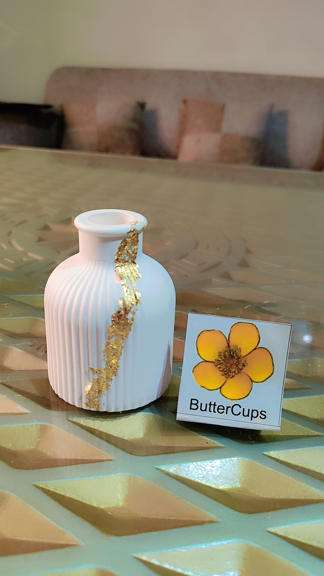 Pack of 2 ceramic mini Vases White & Black with gold leaves  size 10cm