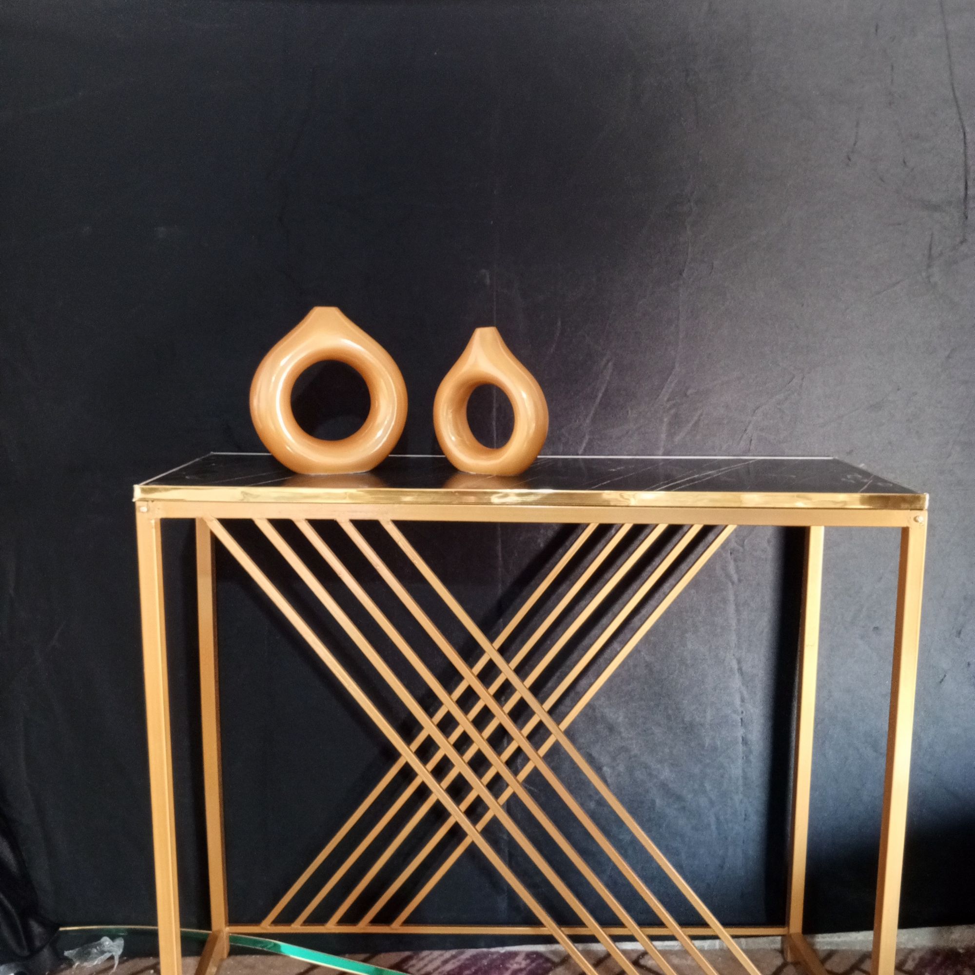 Donut Vase 2 Piece Set, 8 Inch and 6.5 Inch Sizes, Elegant Design