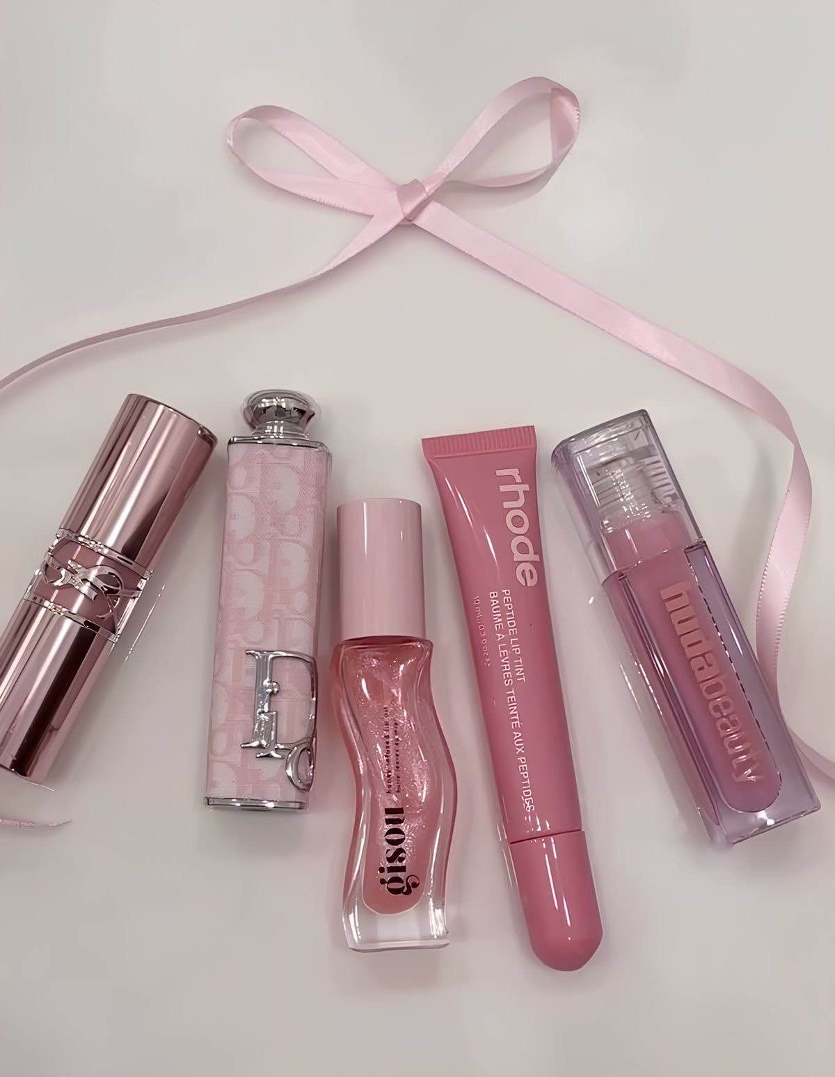 Branded original glosses, Gisou lip oil, rhode lip oil, rhode lip gloss, gisou honey infused lip oil, high shine, original, branded makeup