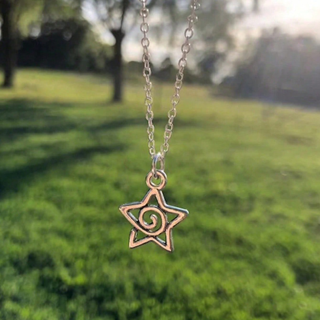 Y2K Silver Whirlpool Star Pendant Necklace Suitable for Women's Aesthetic Jewelry 