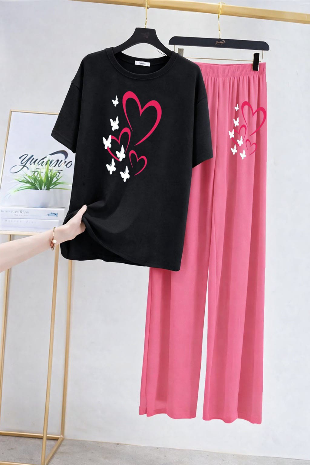 night dress, Night wear, Night suit, sleeping wear, sleep dress, for women and Girls WITH ORIGINAL PICTURE ATTACHED