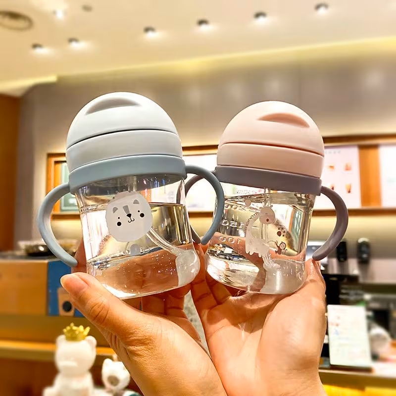 Drinking Cup with Straw, Anti-Choking Handle, Water Bottle, Unbreakable and Leak-Proof, Learning Drinking Cup