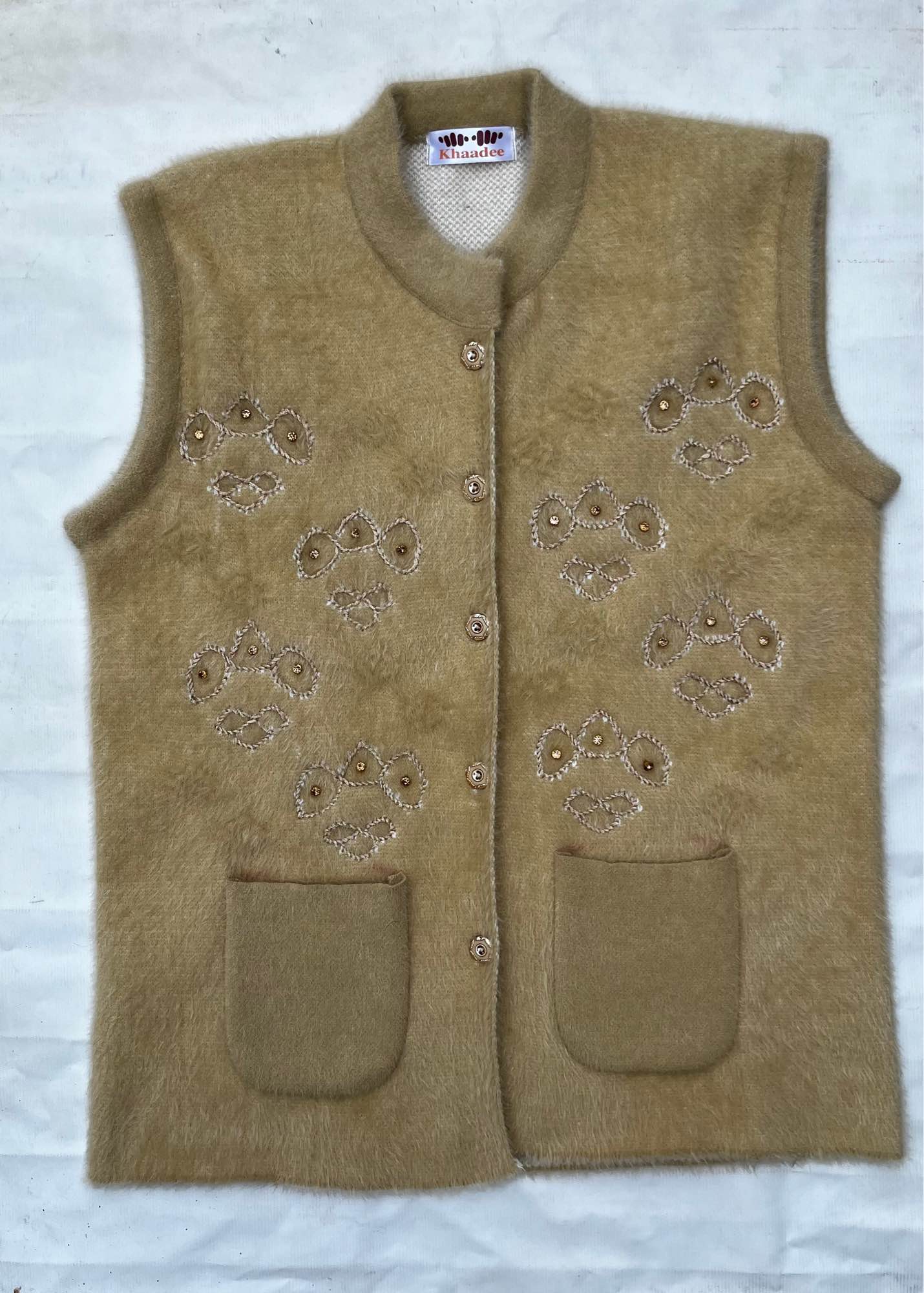 Sleeveless Sweaters for Women Soft Wool Embroidery Cardigans