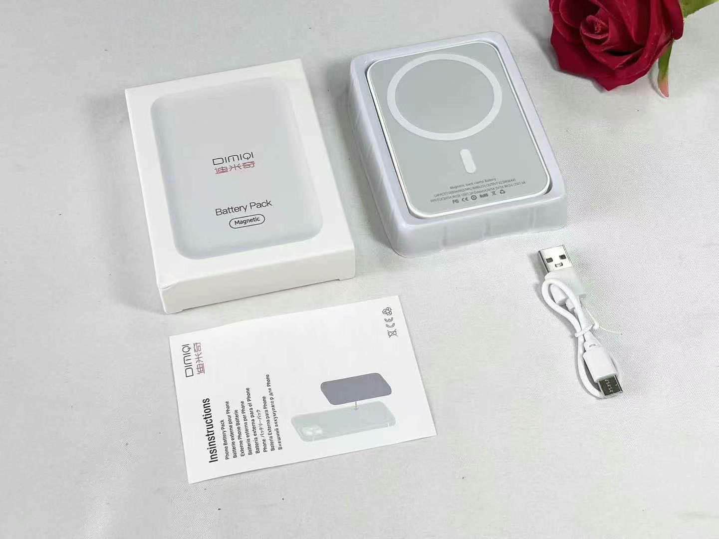 Dimiqi 5000mAh Magnetic Wireless Power Bank – 15W Fast Charging, Ultra-Slim Portable Charger