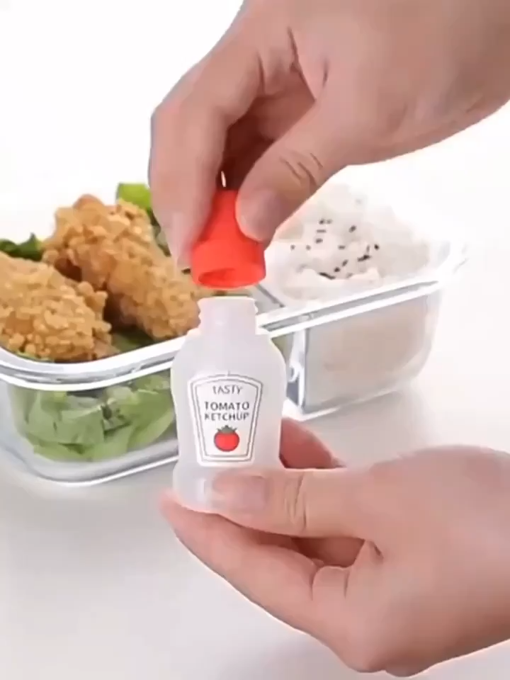 Mini Portable Sauce Bottles for Lunch Box - photo 1