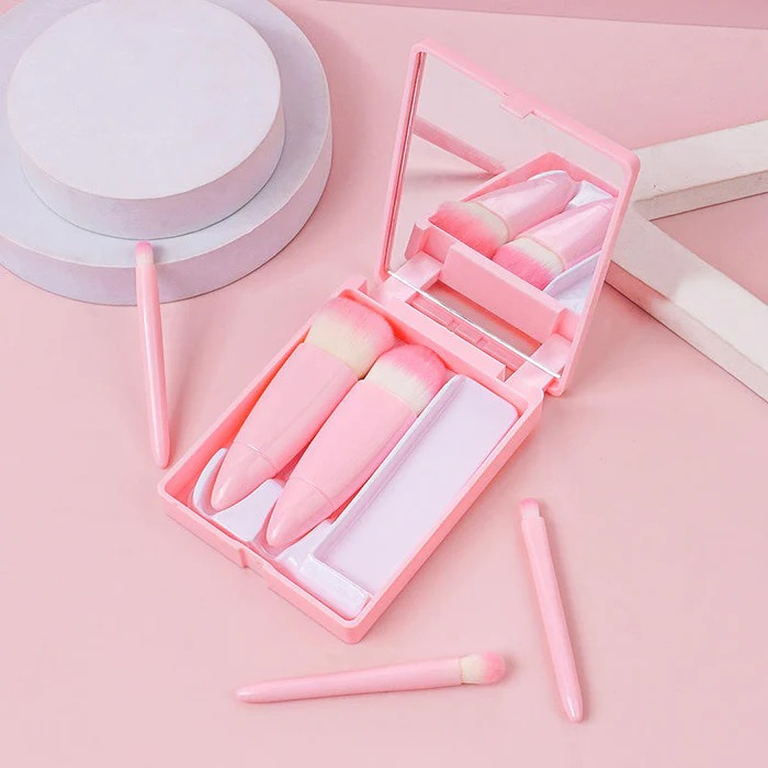 5 Pcs Makeup Brush Set with Mirror – 5 Pcs Soft Travel Brushes for Face, Eyes & Lips (Portable Compact Case) Multicolor