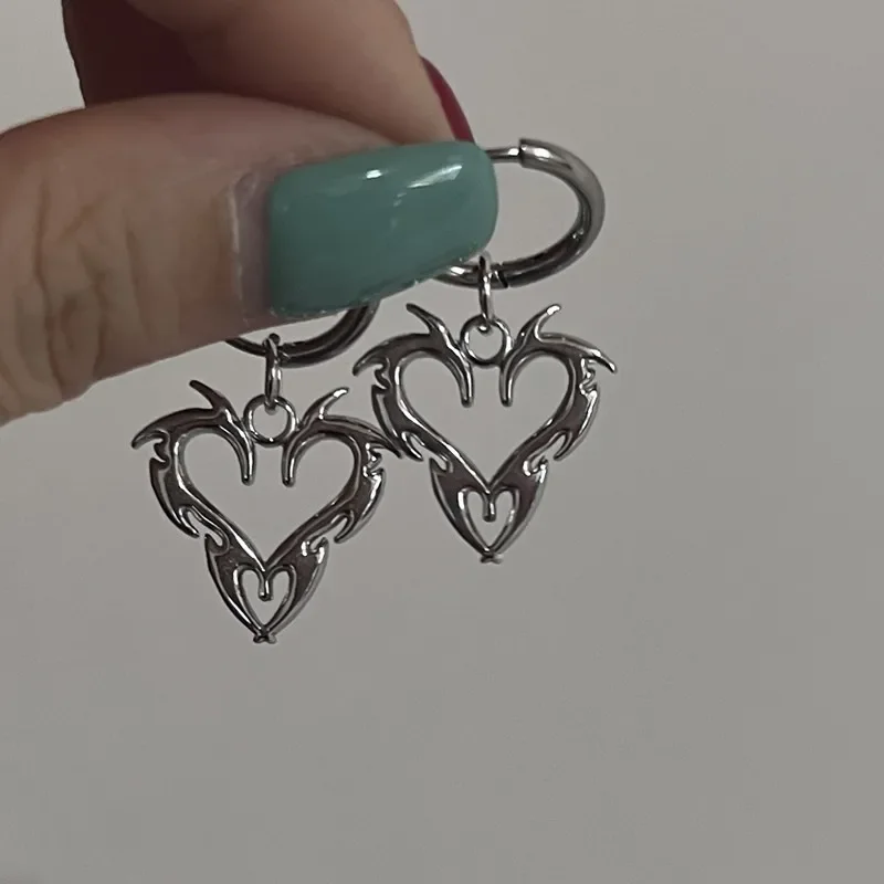 Y2K Punk Safety Pin Tooth Star Heart Spiral Charm Hoop Earrings Set Silver Tone Earrings for Women E-girl Grunge Aesthetic