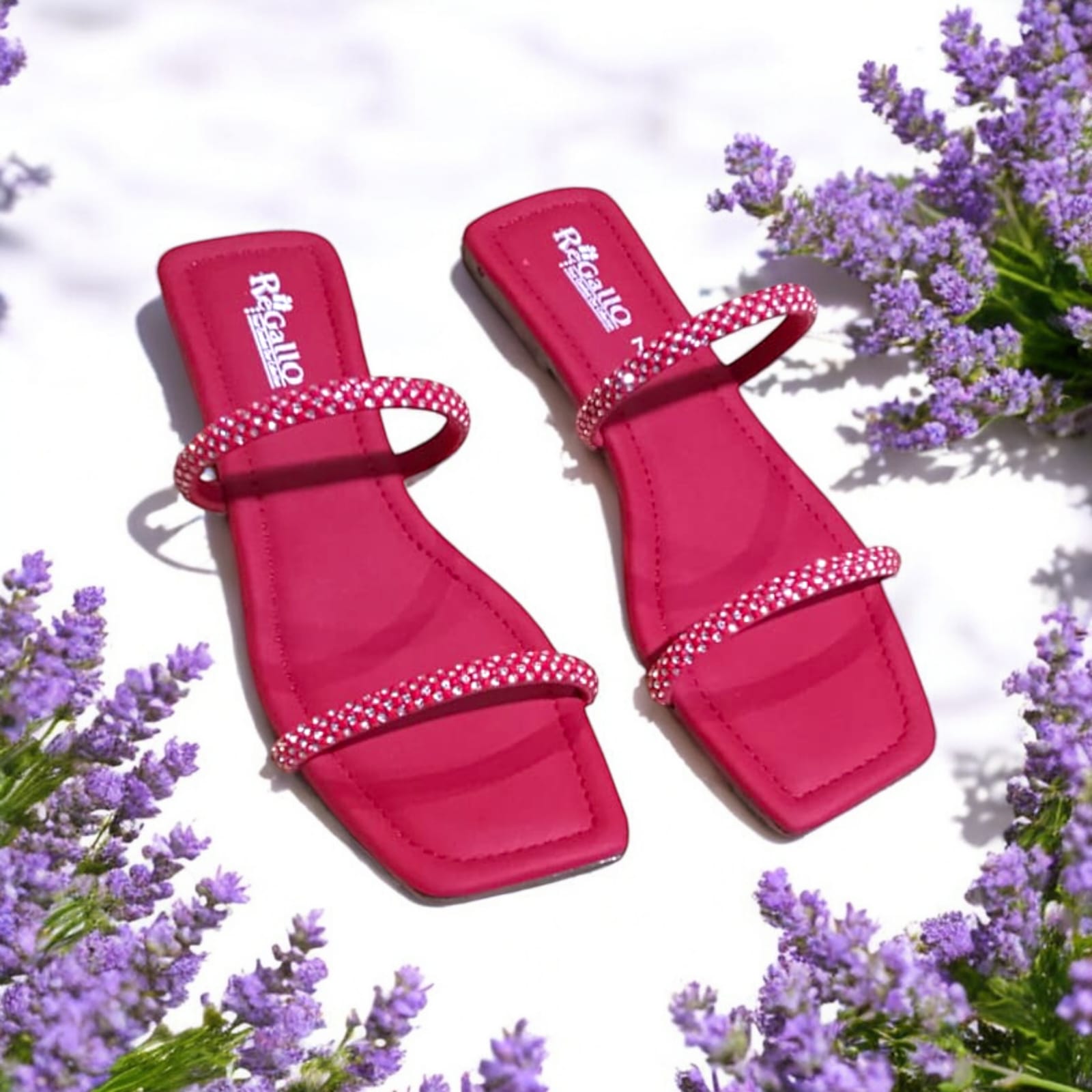 Sendals _ sendals for girls _ flat shoes for girls _ flip flop _ beutyfull look and best quality shoes _ perfect for outdoor and party s