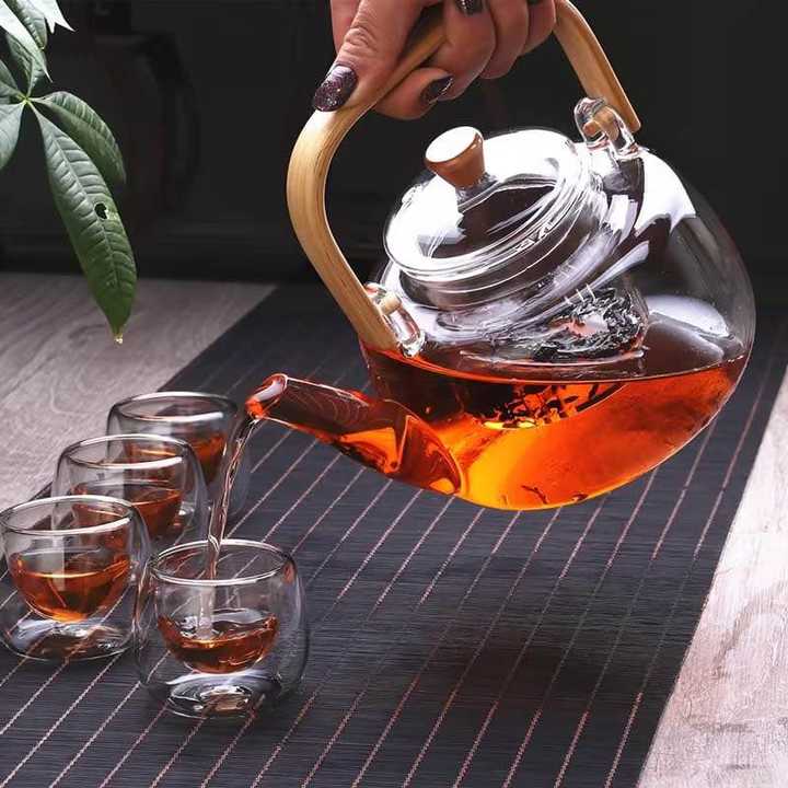 Borosilicate Glass Teapot 750ml | Heat Resistant Tea Maker with Wooden Handle | Removable Infuser | Loose Leaf & Fruit Tea Pot