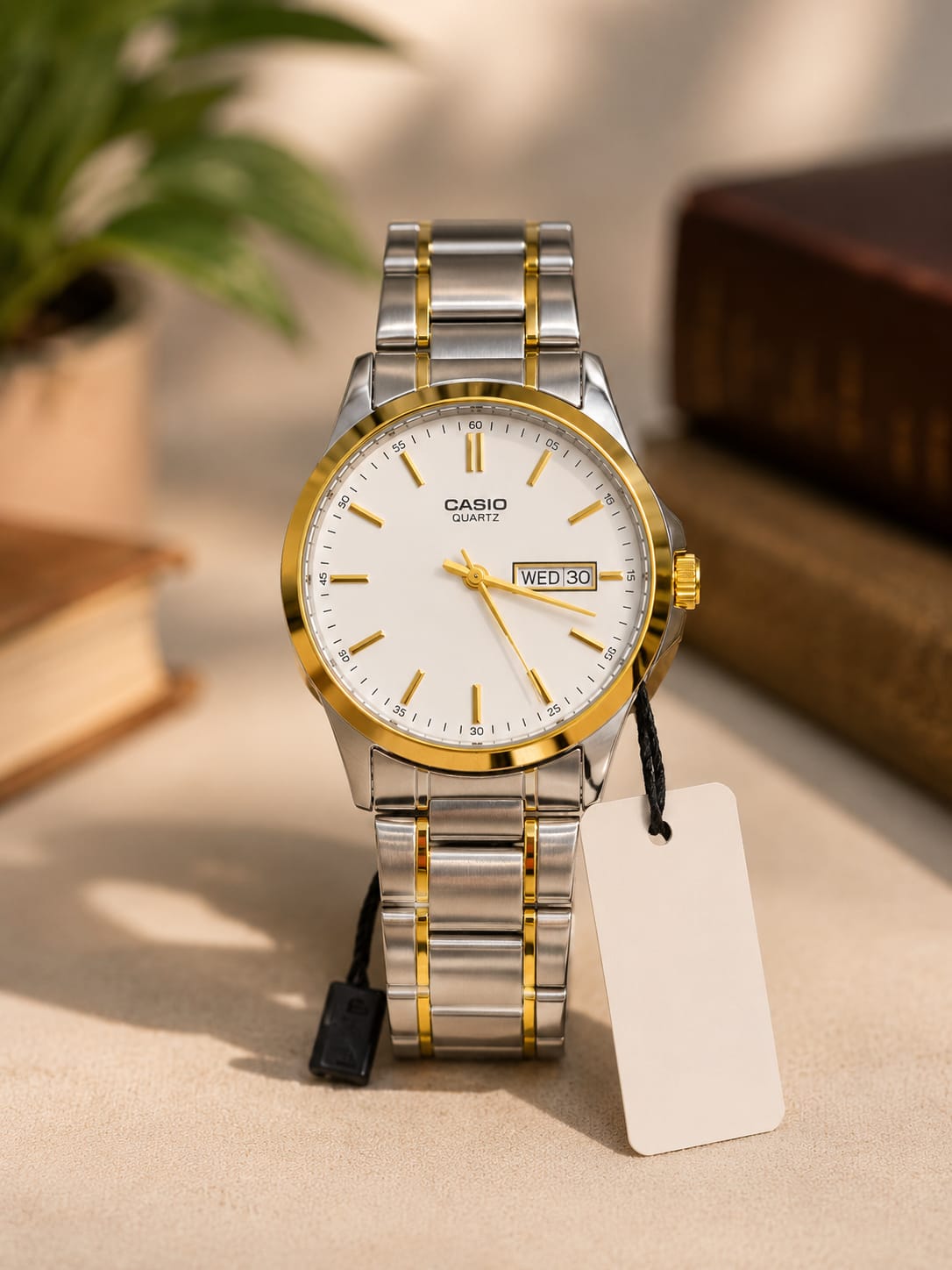 original  Casio watch full stillness steel watch and date din kae sath and Free box 🎁☑️ beautiful and sweet watch