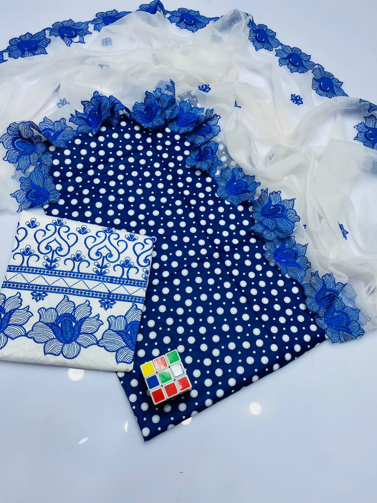 Alhamdulilah – Cut Work Polka Dots Lawn 3PC Suit | Polka Digital Printed Shirt, Chiffon Dupatta & Cross Stitch Trouser