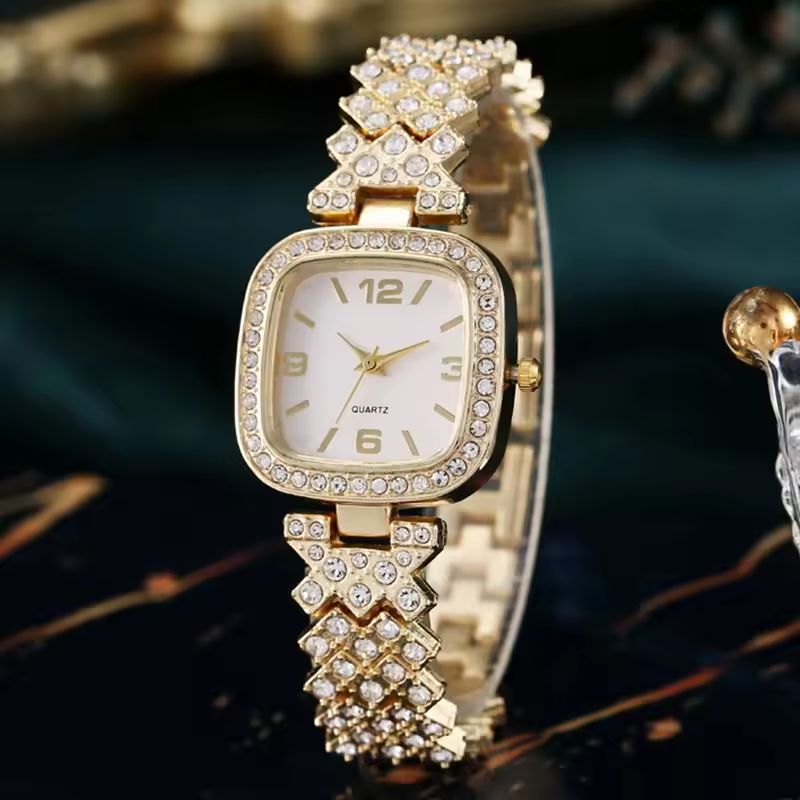 HOT DEALS NO 1 Fashion Luxury Vintage Diamond Square Watch Digital dial Quartz Women's Watch