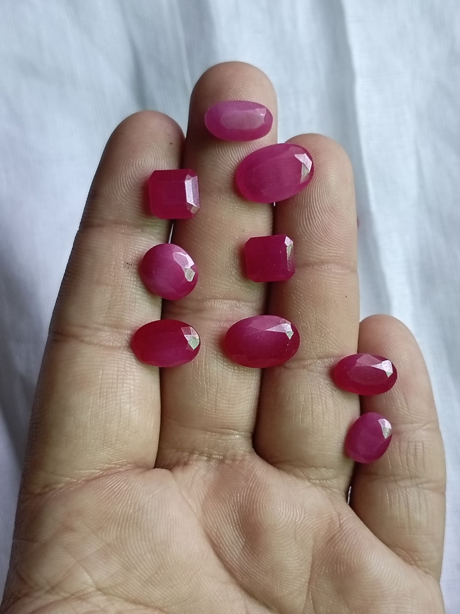 Rubby stone High quality / Thailand rubby 100% orignal natural/Yaqoot/ Yaqoot stone/yaqoot gemstone/rubby stone /rubby gemstone/ nag/Thailand yaqoot/ Ruby Stone /Ruby Gemstone/ Rubby .