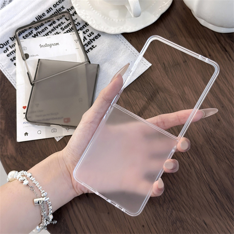 Fashion Translucent Matte PC Ultra Thin Case for   Z Flip 7 FE 6 5 4 3 flip7 Flip6 Shockproof Clear Slim Hard Cover