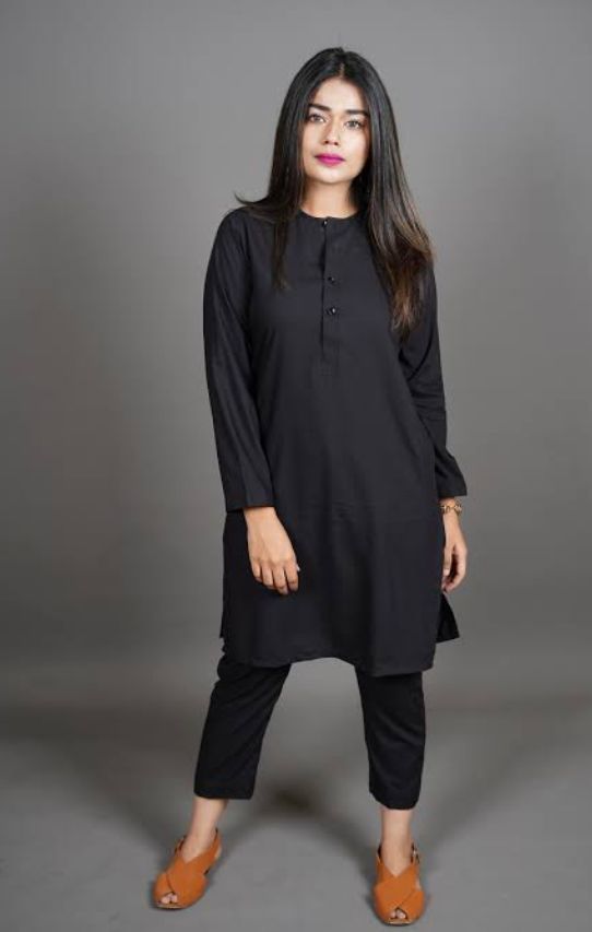 Black Silk Kurta Pajama and Kurti Combo With Embroidery and Sequins Wo –  Khushkar