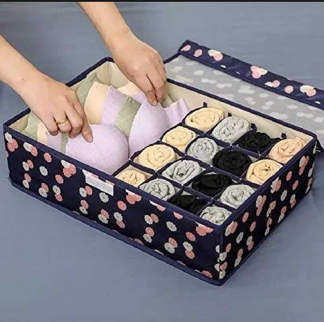 Foldable Star Print Bra Organizer Box – Multi-Compartment Underwear & Socks Storage Box