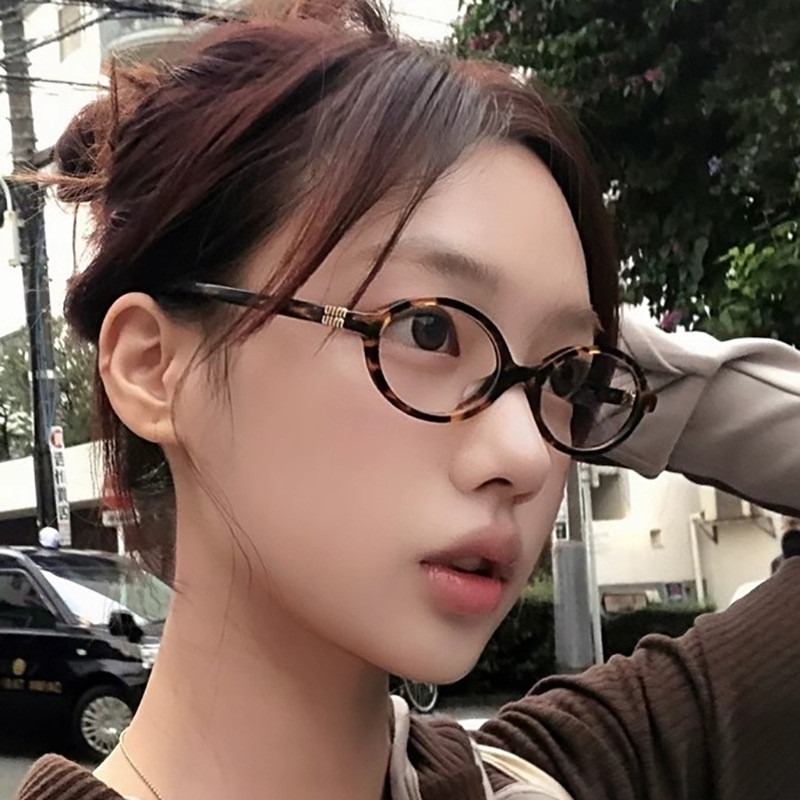 Vintage Retro Style Sunglasses Woman Oval Shape UV400 Protection Women Glasses Anti Blue Eyewear