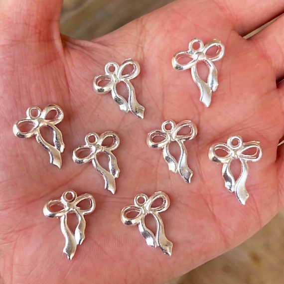 15pcs Silver Bow Charms for Jewelry Making – Cute Alloy Bow Pendants for Necklaces, Bracelets, Earrings & Keychains