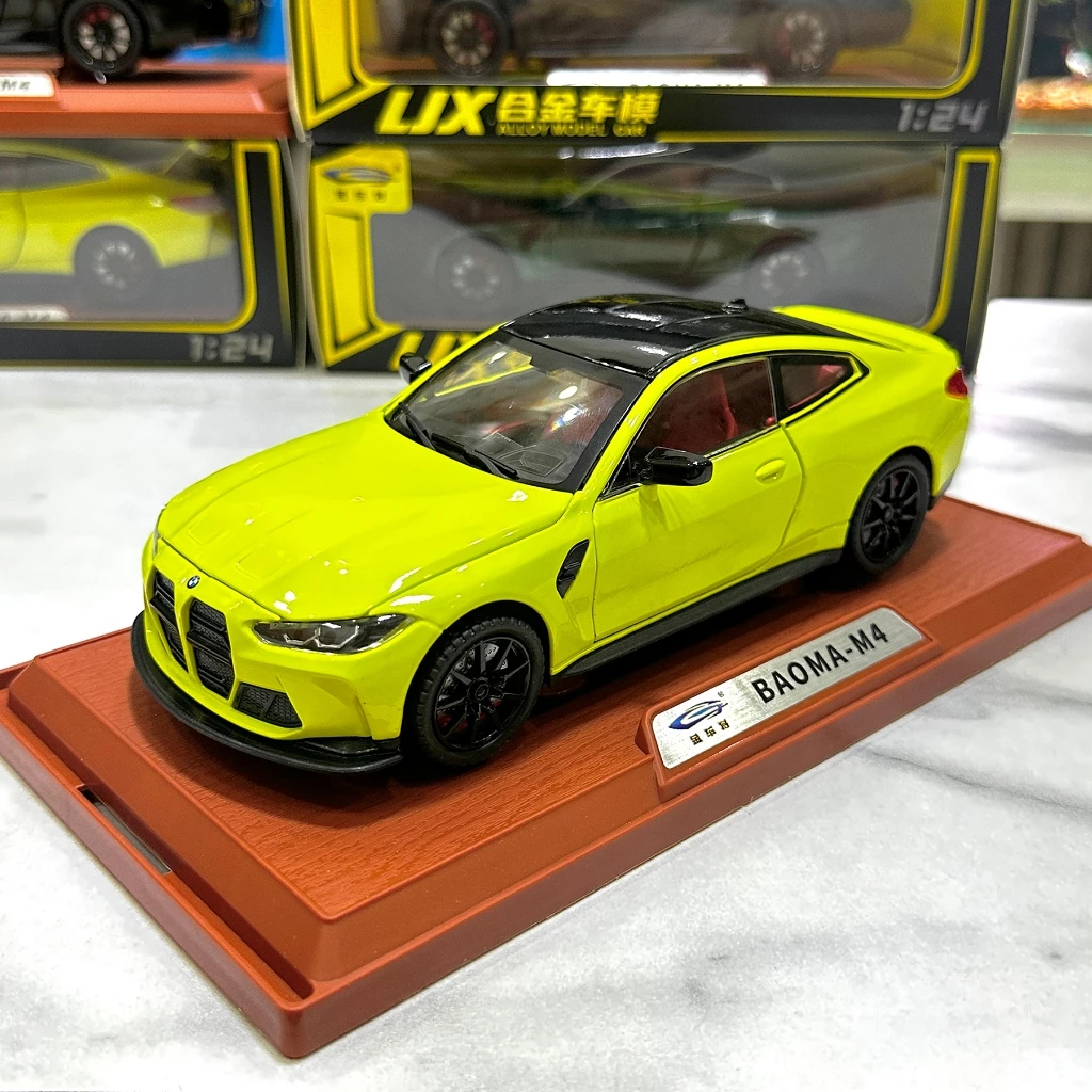 1:24 diecast BMW M4 IM Supercar Alloy Muscle Car Model Sound and Light Pull Back