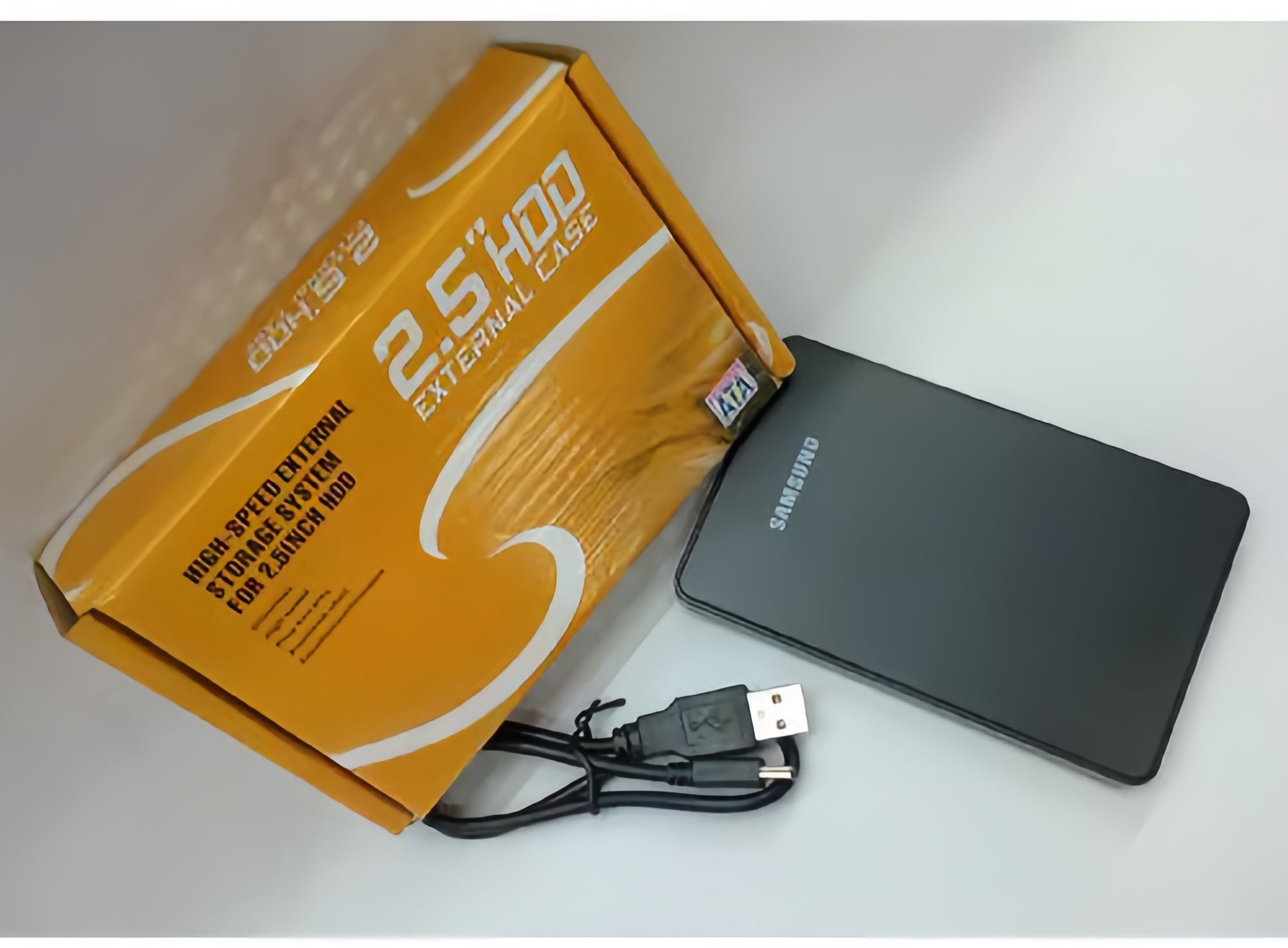 Samsung 2.0 External Case For Laptop Harddrive.