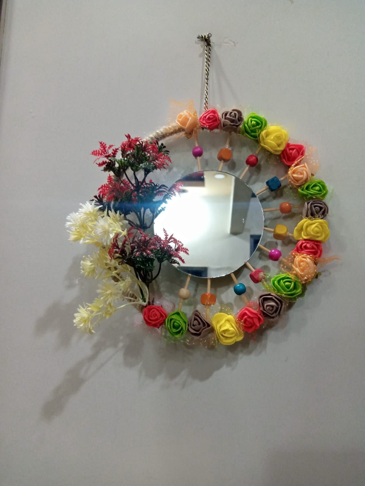 customized ring mirror with fomic flowers