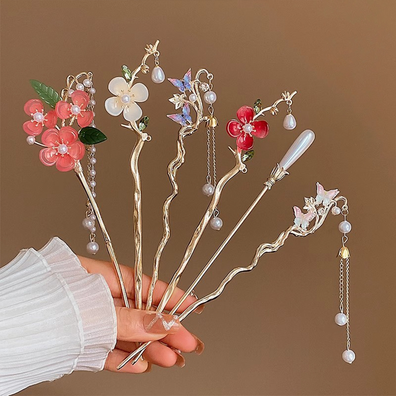 Exquisite Flower Tassel Hairpin For Women Chinese Style Butterfly Pearl Hair Stick Hanfu Dress Hair Decor Clip Hair Accessories