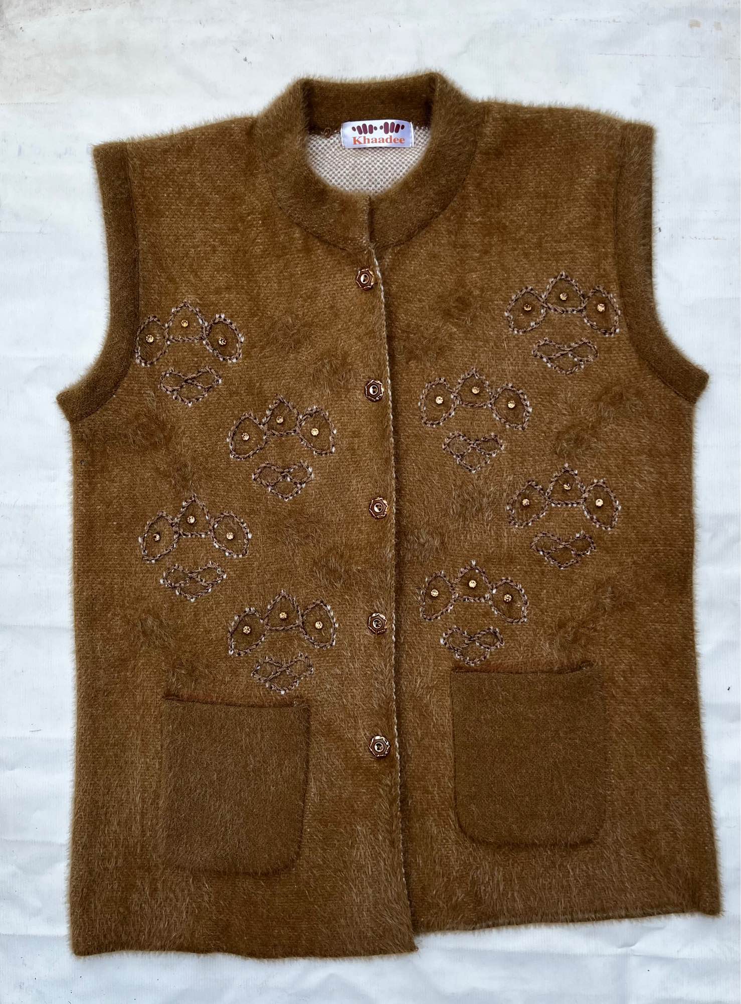 Sleeveless Sweaters for Women Soft Wool Embroidery Cardigans
