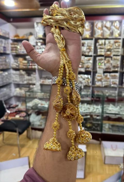 Traditional Punjabi Paranda for Women - Premium Gold & Silver Gota Hair Tassel with Latkan, Jhumka & Mirror Work | Bridal Mehndi, Mayon, Wedding & Festive Hair Accessory Braiding Ponytail Dori (Pack of 1)