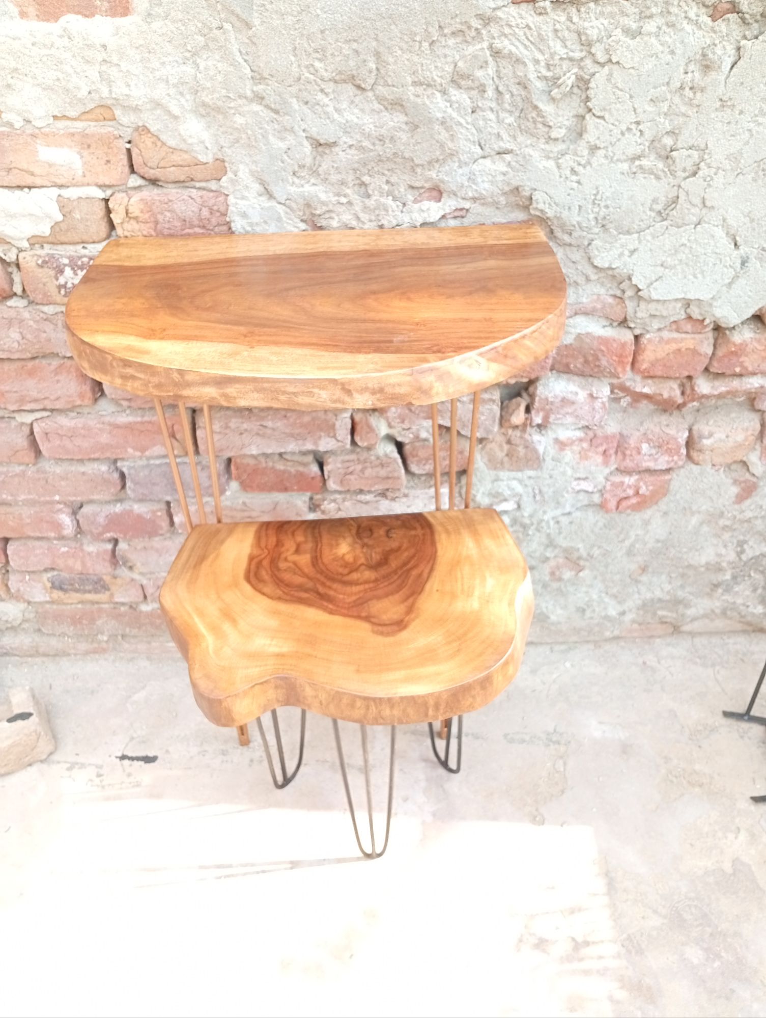 Half Moon Wooden Console Table with Hairpin Legs – Rustic Entryway Table, Modern Sofa Side Table, Handmade Live Edge Hallway Stand, Decorative Wooden Accent Furniture