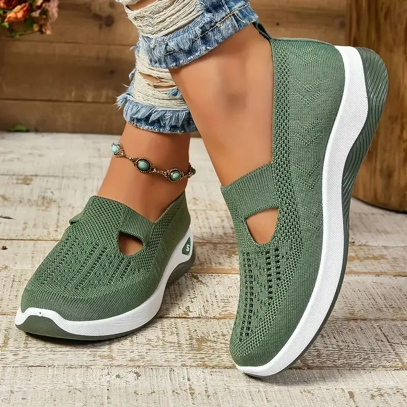 New Middle aged and Elderly Women's Shoes Spring Casual Shoes Mom Shoes Soft soled Breathable Sports Shoes 2025 Women's