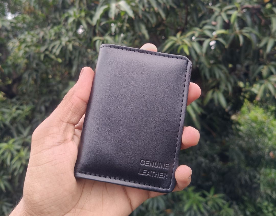 Genuine Leather Wallet for Men – 5 Compartments, Card Holder, Cash Organizer, Secure Button Closure