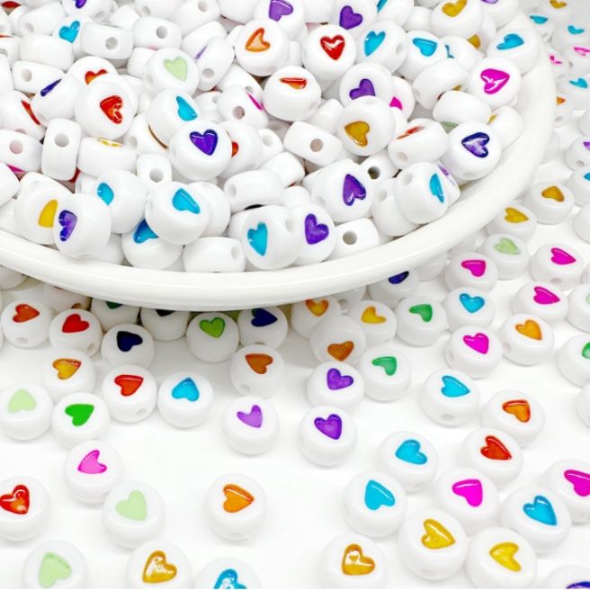 Pack of 25 50 100 Mixed Color Heart Beads Round Acrylic Alphabet Charms Flat Heart Shaped Beads for DIY Bracelet Necklace Jewelry Making and Craft Accessories