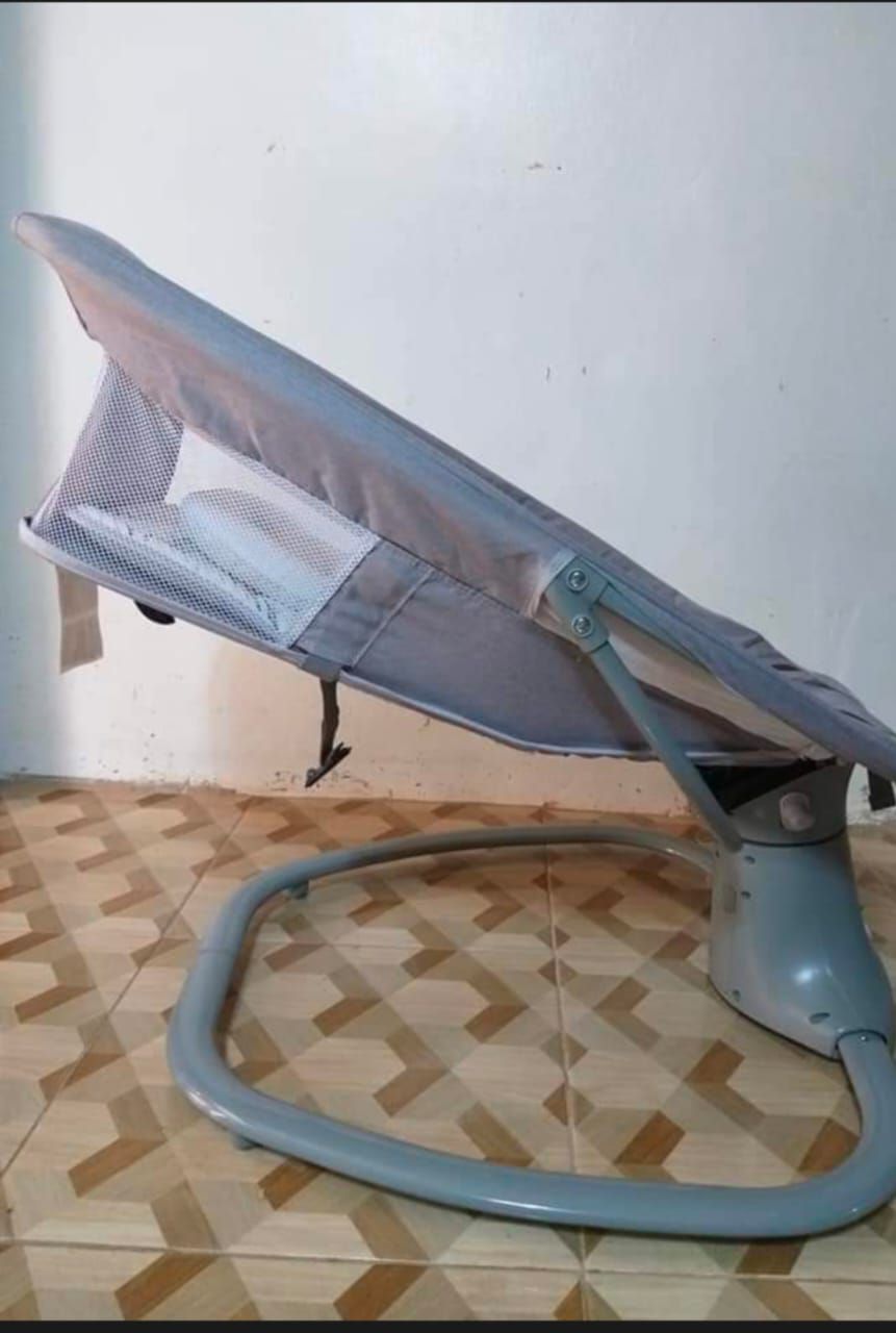 Auto Digital Electric Baby Swing Baby Rocker Baby Cot Baby Crib Smoothly Functional Jhoola