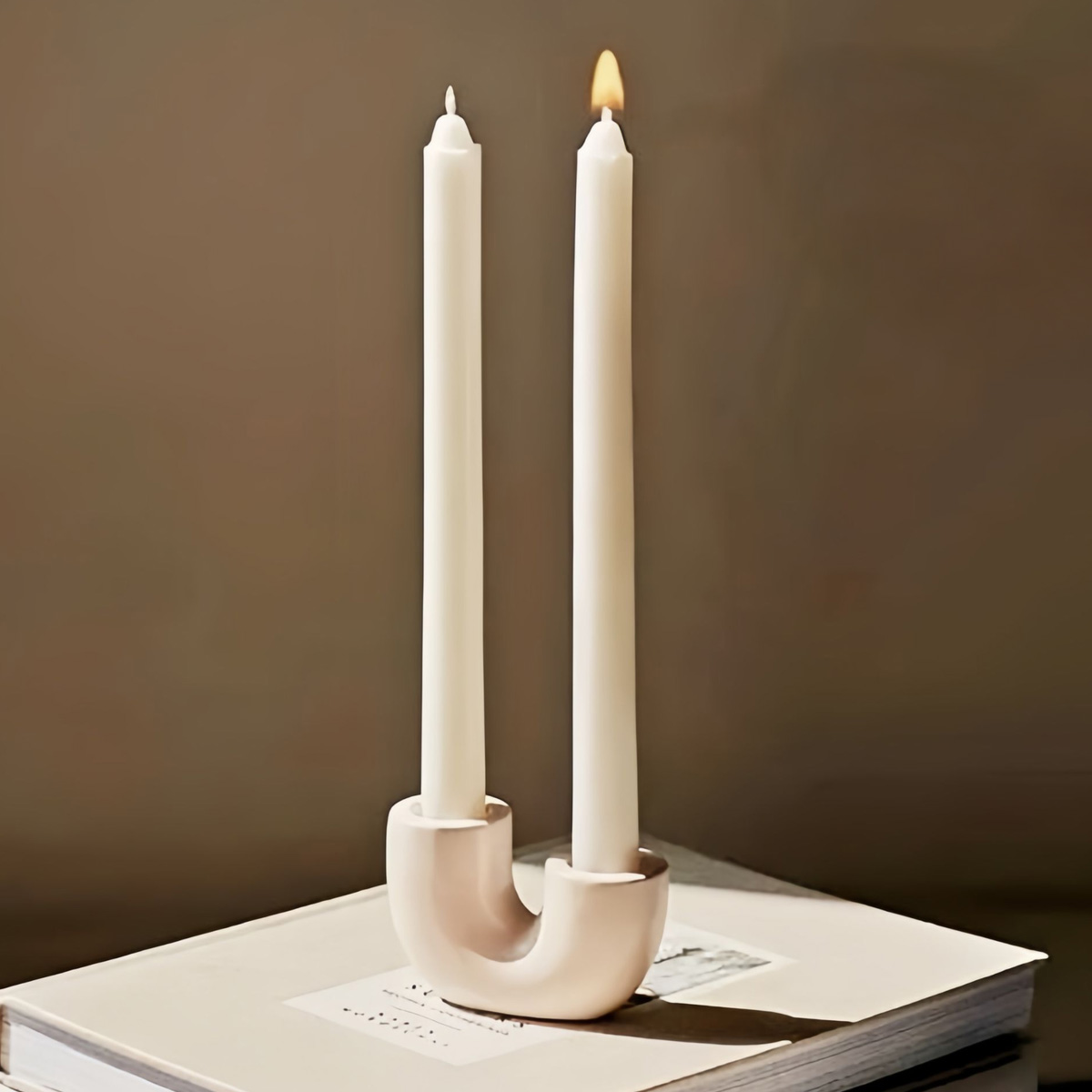 Handmade Jesmonite Candle Holder Decorative Stand for Room or Desk