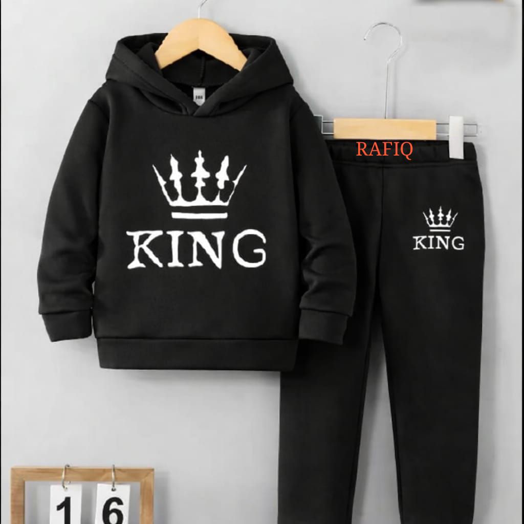 KIDS WINTER TRACKSUIT(HOODIE TROUSER SET TRENDY PRINTED FOR KIDS)./WINTER TRACKSUIT FOR KIDS 

SPECIALITY:

HIGH QUALITY KANGAROO POCKET HOODIE 

KIDS SPECIAL ZIP POCKETS TROUSER 

LONG LASTING PRINTED