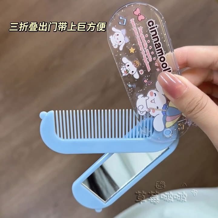Random Characters Folding Mirror & Comb Set