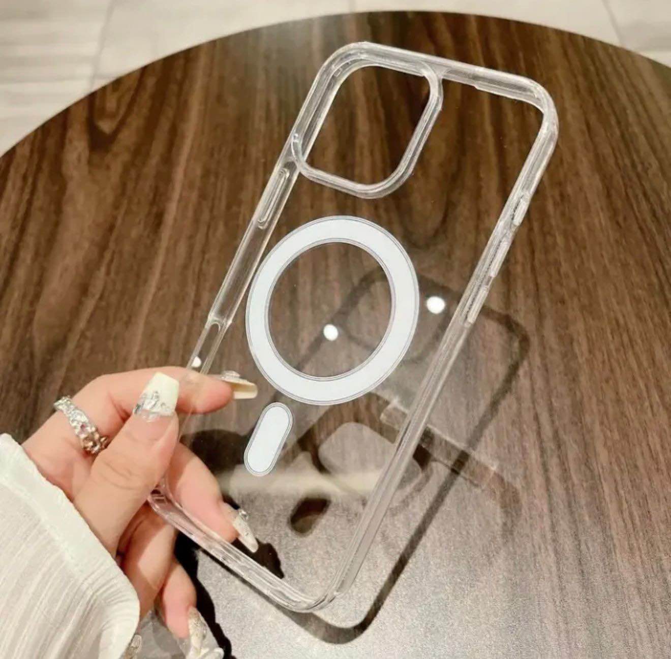 luxury Selicon Cover For 16,15,14,13,12,11 With Wireless Charging For Men/Girls.
