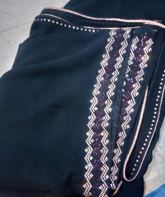 round chadder with one side stone work hijaab chadder