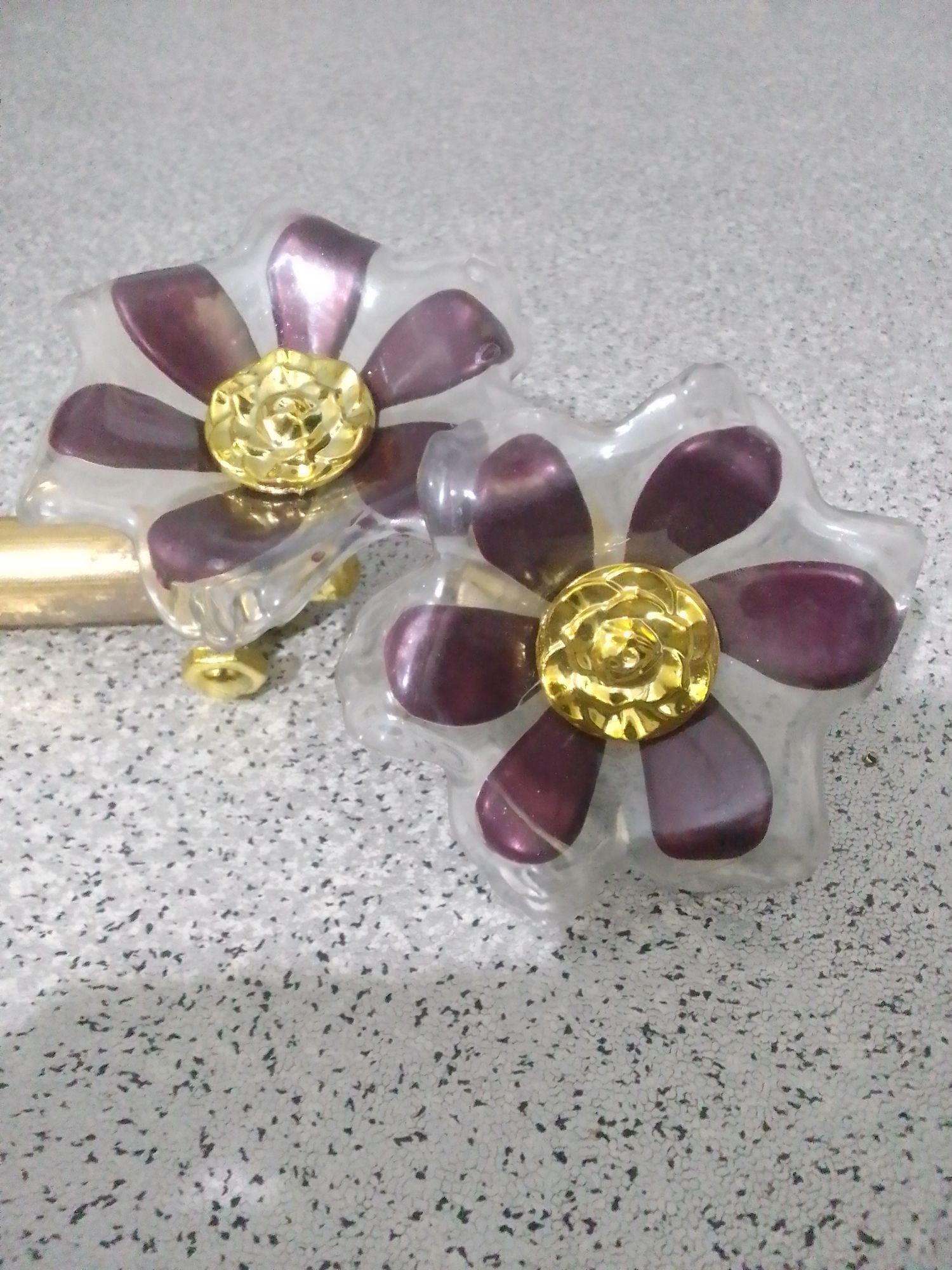 Curtain Rod End Stopper Pack of 2 – Flower Design Curtain Rod Holders