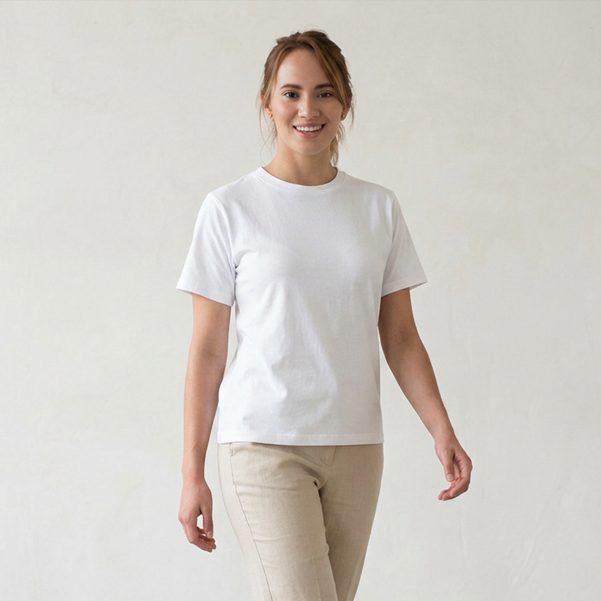 White Women's Plain T Shirt Casual Cotton Top for Everyday Wear