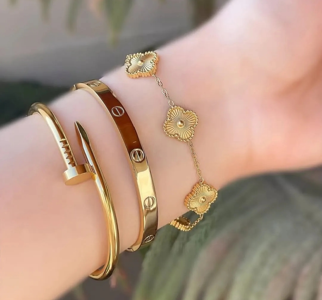 hand cuff trendy hand cuff  golden hand cuff set for women