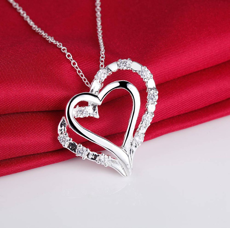 925 Sterling Silver Necklace Pendant Heart Style for Women High Quality Wedding Engagement Jewelry Fashion Zircon Holiday 