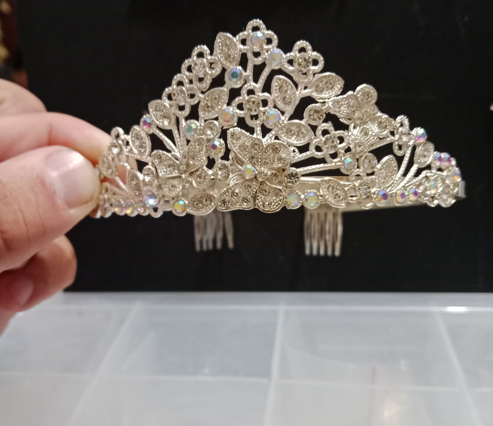 Princess Crown Headbands for Girls - Perfect for Birthdays, Weddings & Parties, Handcrafted Alloy Rhinestone with Unique Design of Birds Pattern Inlaid with Bright Diamonds Hair Accessories