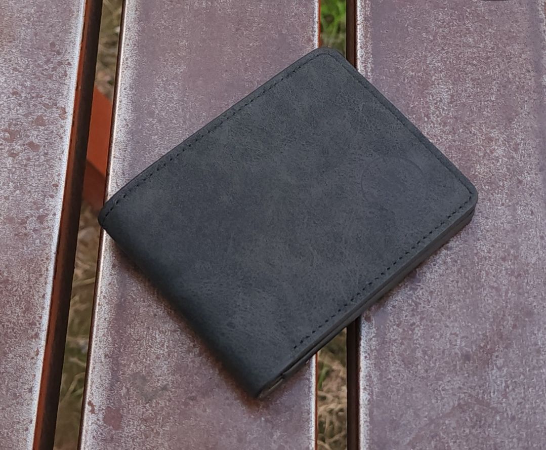 Genuine Leather Bifold Wallet for Men – 5 Card Slots, ID Window, Hidden Cash & SIM Pockets