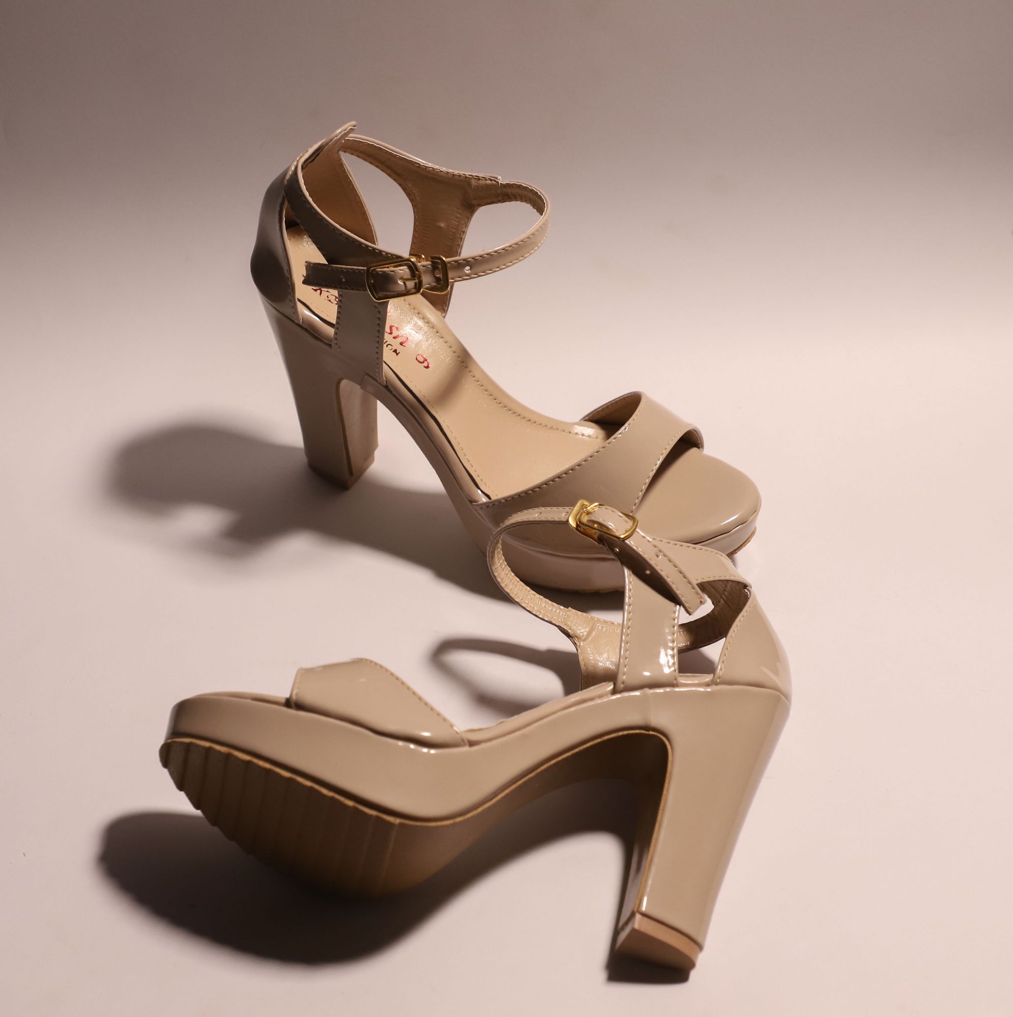 Women Fashion High Block Heels Sandal