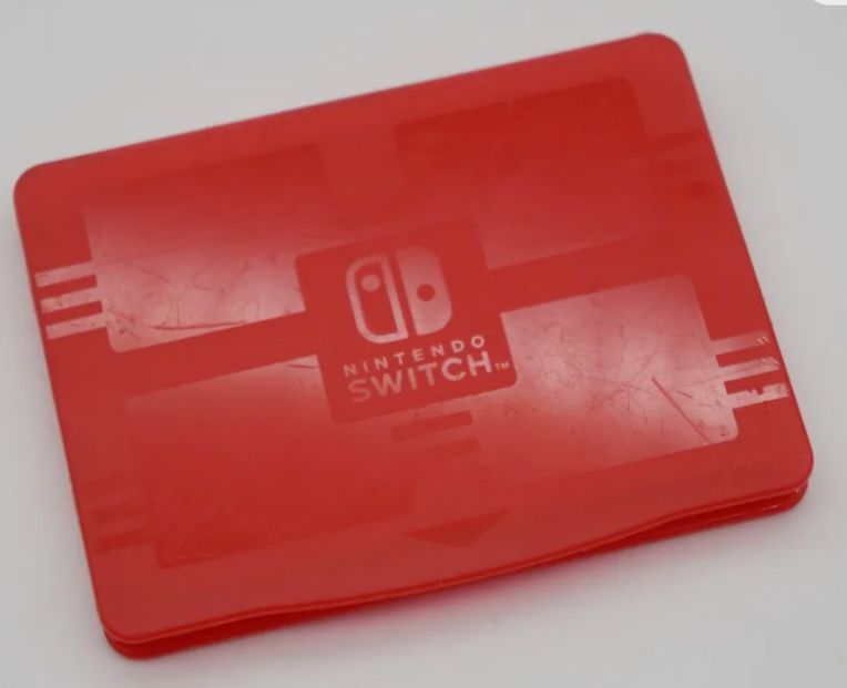 Official Nintendo Switch Case 4 Game Cartridge Holder Red in Perfect