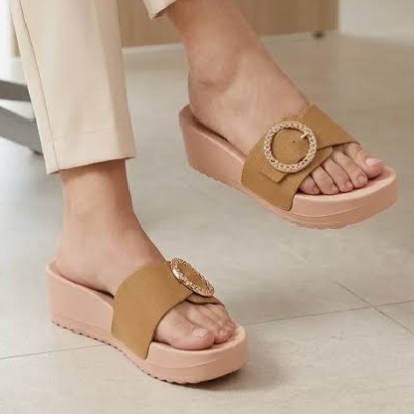 Wedge Sole Slides & Outdoor EVA Slippers for Women Soft & Comfortable EVA Flip Flops