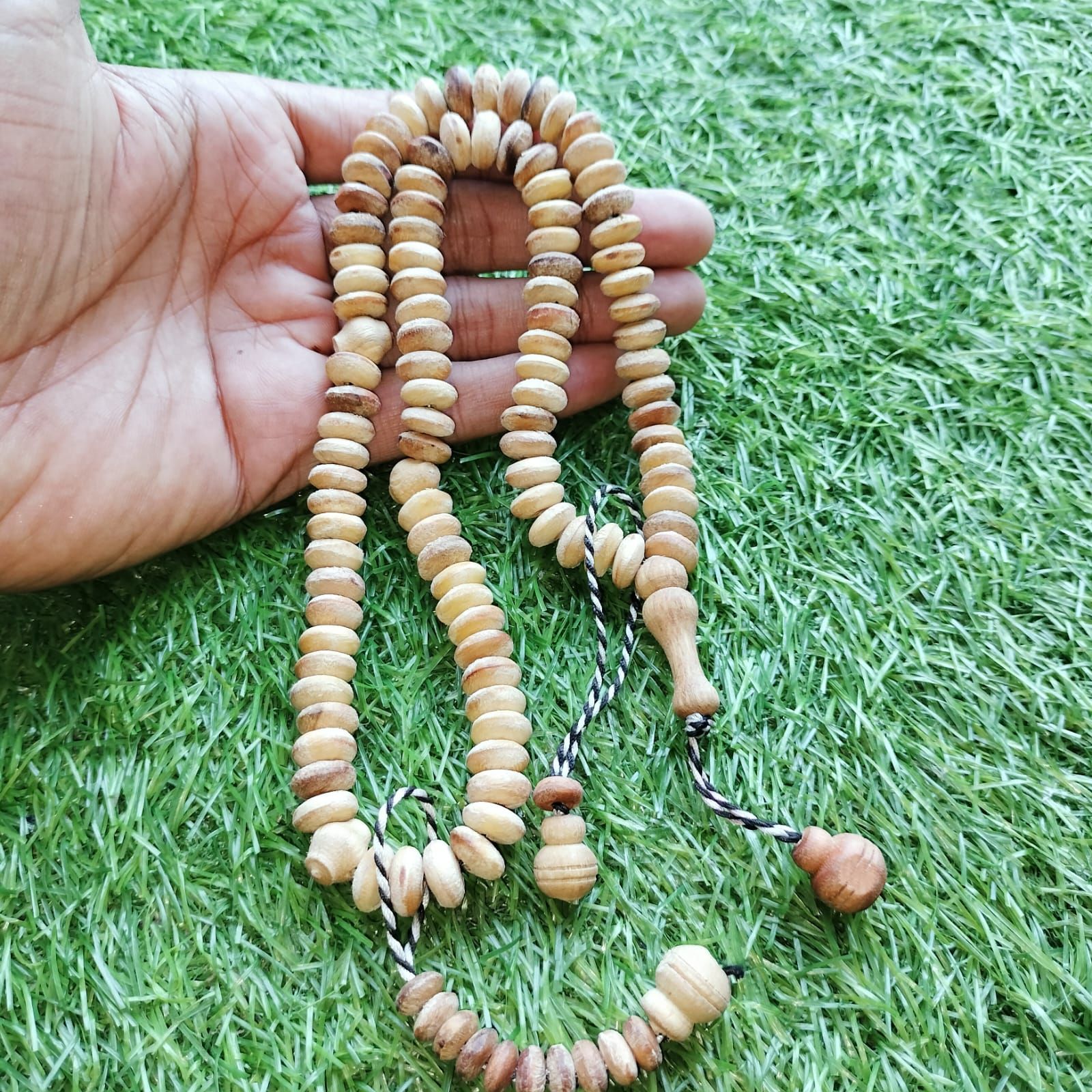 Sandal Wood Original Fragrant Tasbeeh 100 Beads 10mm Size Pure
