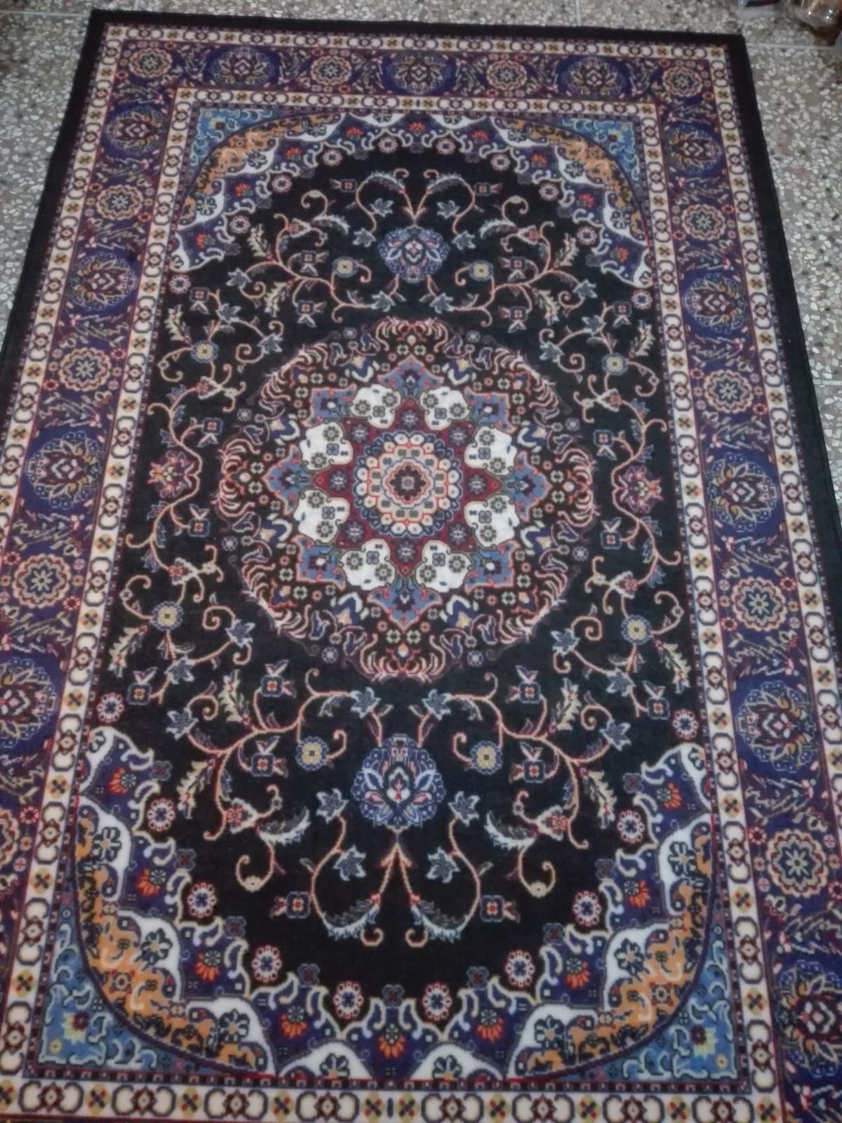 Polyester Microfiber Center Carpet Rectangle 4ft x 6ft Multi Color