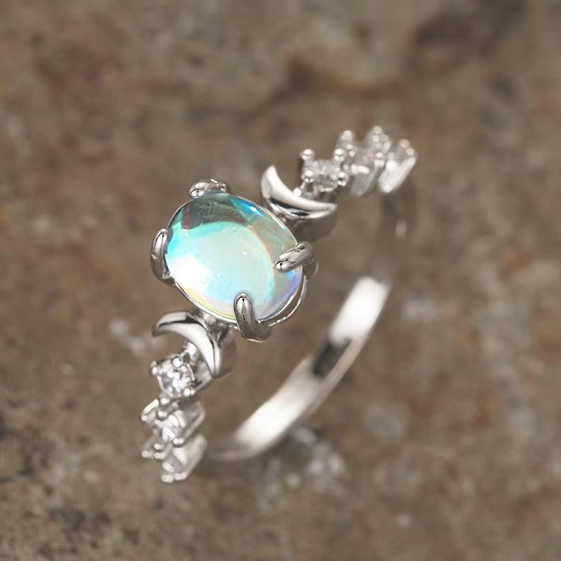 Huitan Chic Trendy Small Moon Ring Women Simulated Moonstone/Simulated Opal Engagement Jewelry Bridal Wedding Bands Jewelry